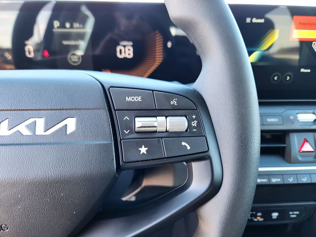 New 2026 Kia K4 LXS image 16