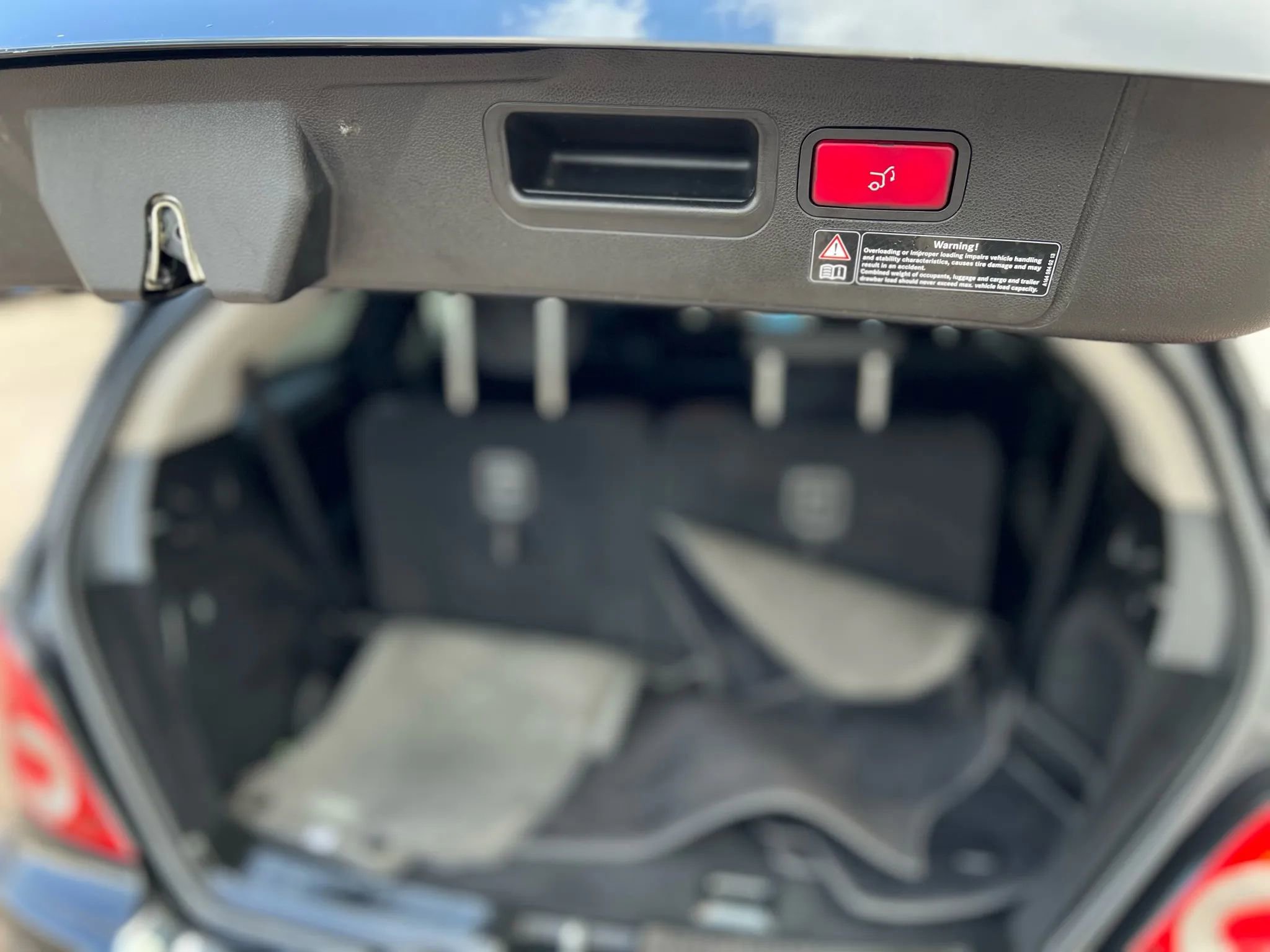 Used 2008 Mercedes-Benz R 350 2WD image 23