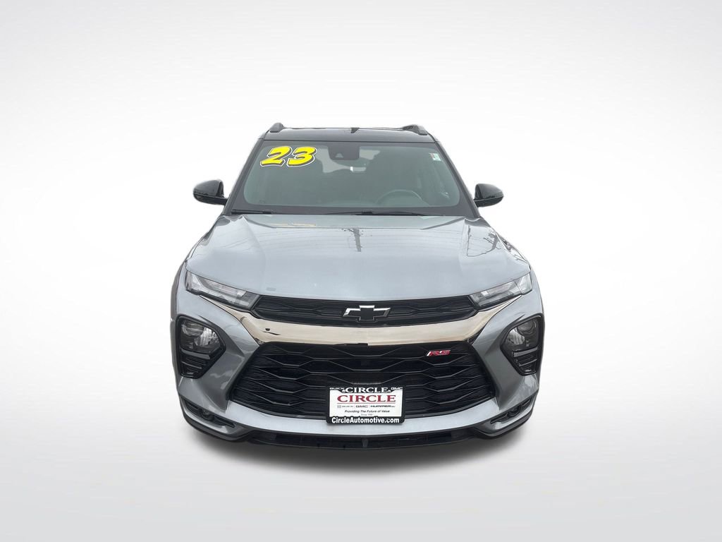 Used 2023 Chevrolet TrailBlazer RS w/ Sun and Liftgate Package image 12