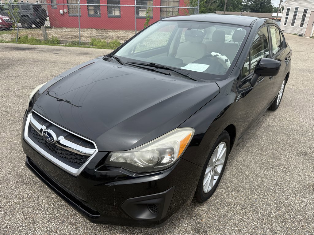 Used 2013 Subaru Impreza 2.0i Premium w/ All-Weather Pkg AWD/4WD image 2