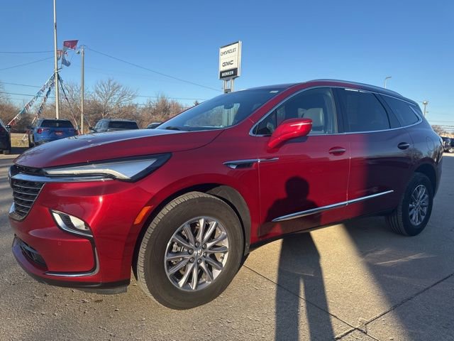 Used 2023 Buick Enclave Essence w/ Trailering Package, 5000 lbs. image 7