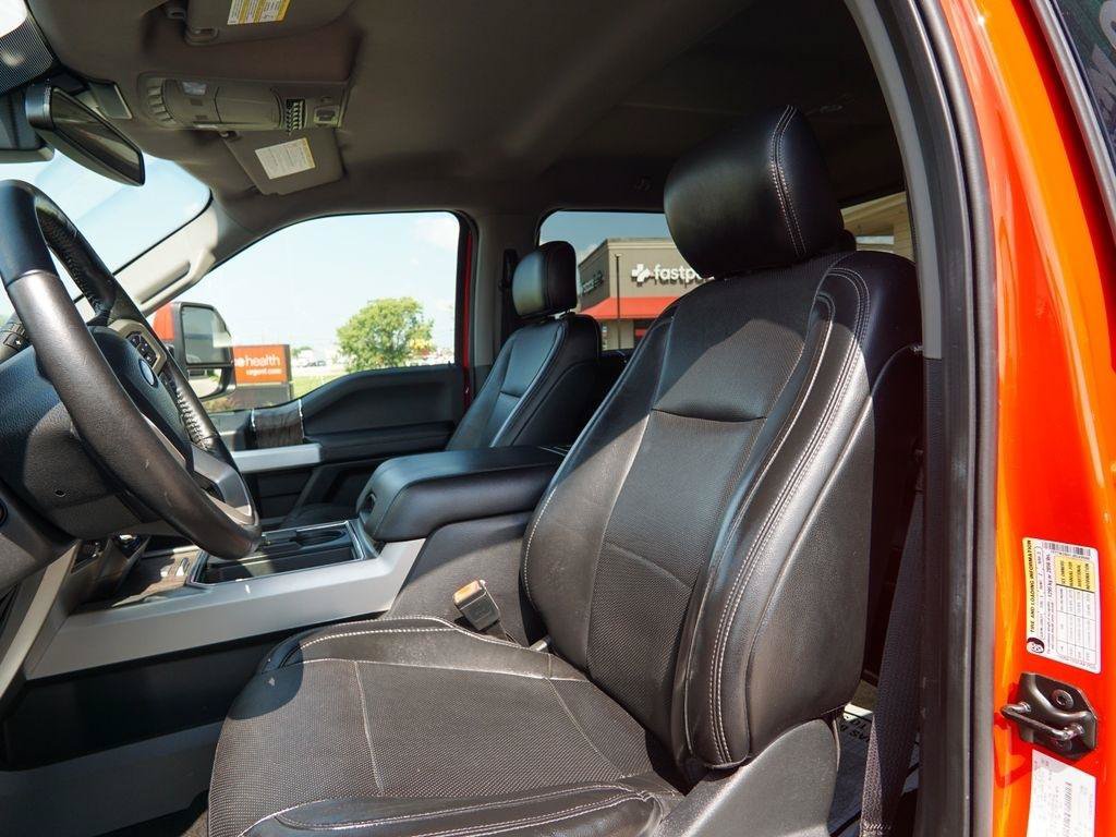Used 2018 Ford F250 Lariat w/ Lariat Ultimate Package AWD/4WD image 24