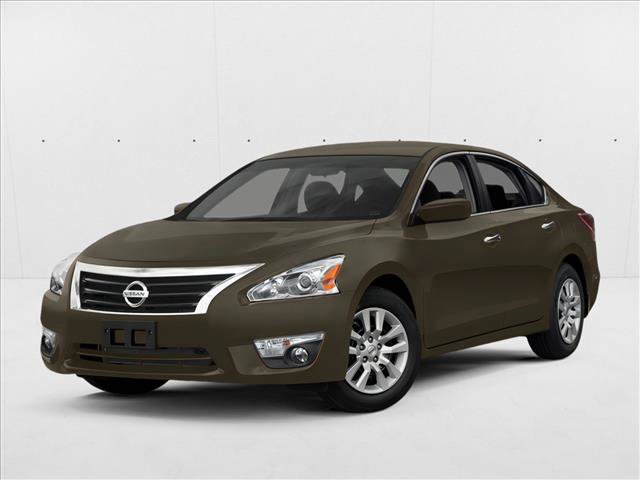 Used 2013 Nissan Altima 2.5 S FWD image 1
