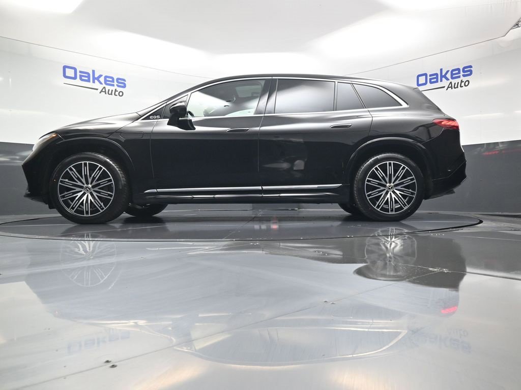 Used 2023 Mercedes-Benz EQS 580 4MATIC SUV image 43
