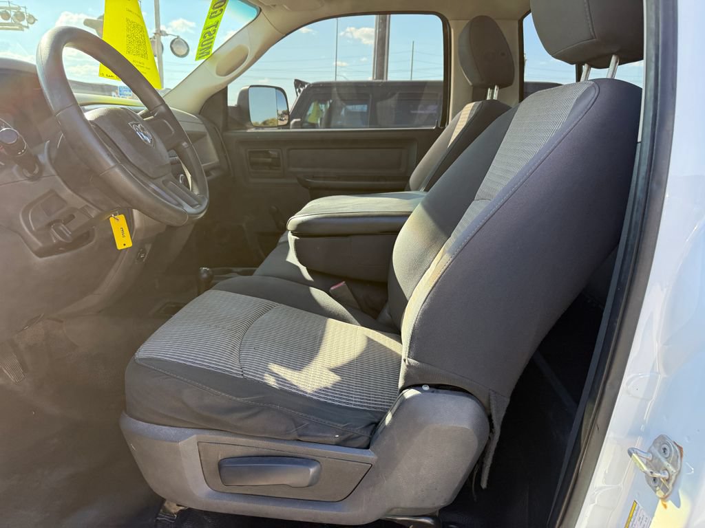 Used 2010 Dodge Ram 2500 Truck ST w/ ST Popular Equipment Group AWD/4WD image 24