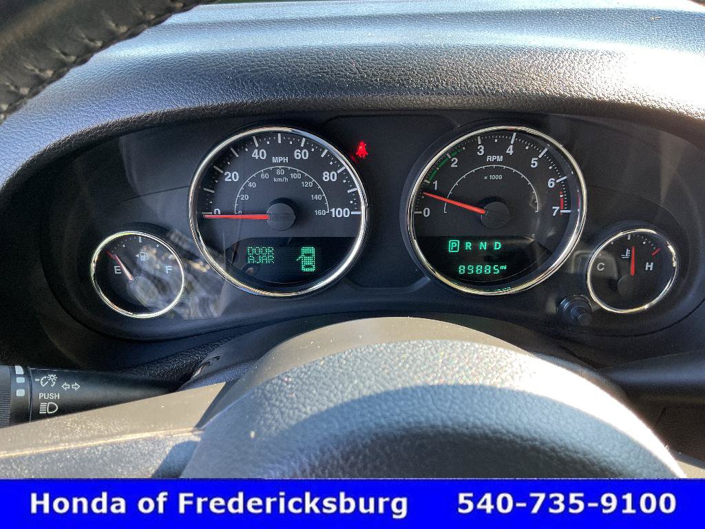 Used 2016 Jeep Wrangler Unlimited Sport w/ Connectivity Group AWD/4WD image 31