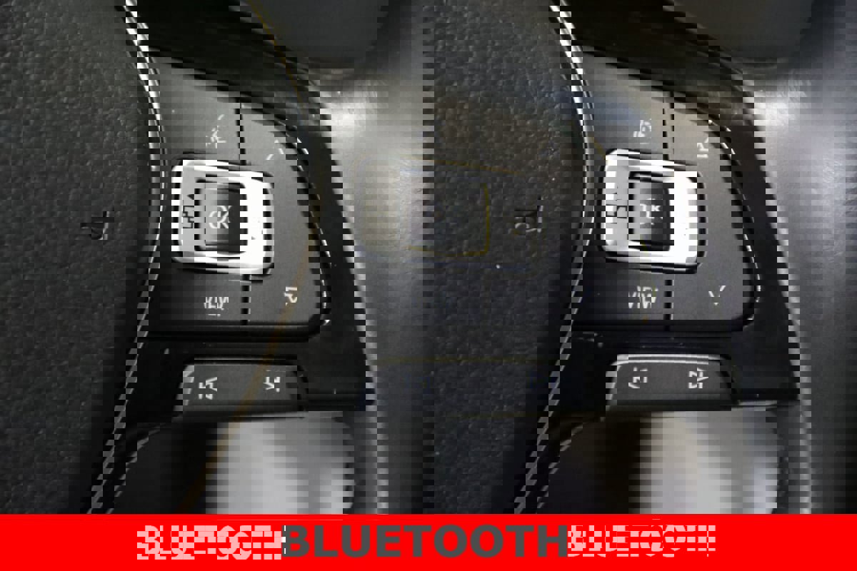 Used 2019 Volkswagen Jetta SE w/ Cold Weather Package image 12