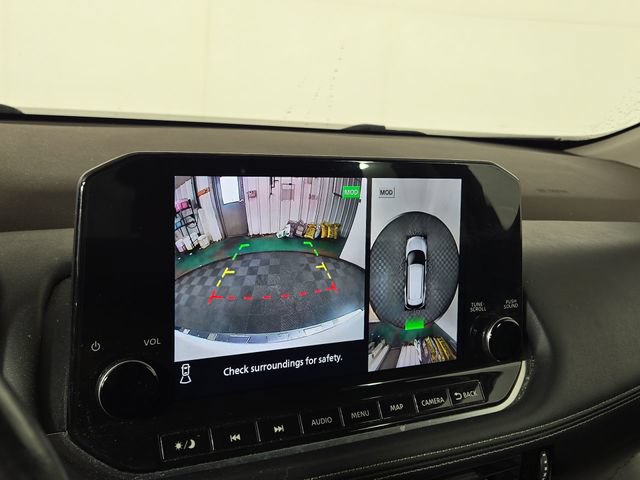 Used 2021 Nissan Rogue Platinum AWD/4WD image 18