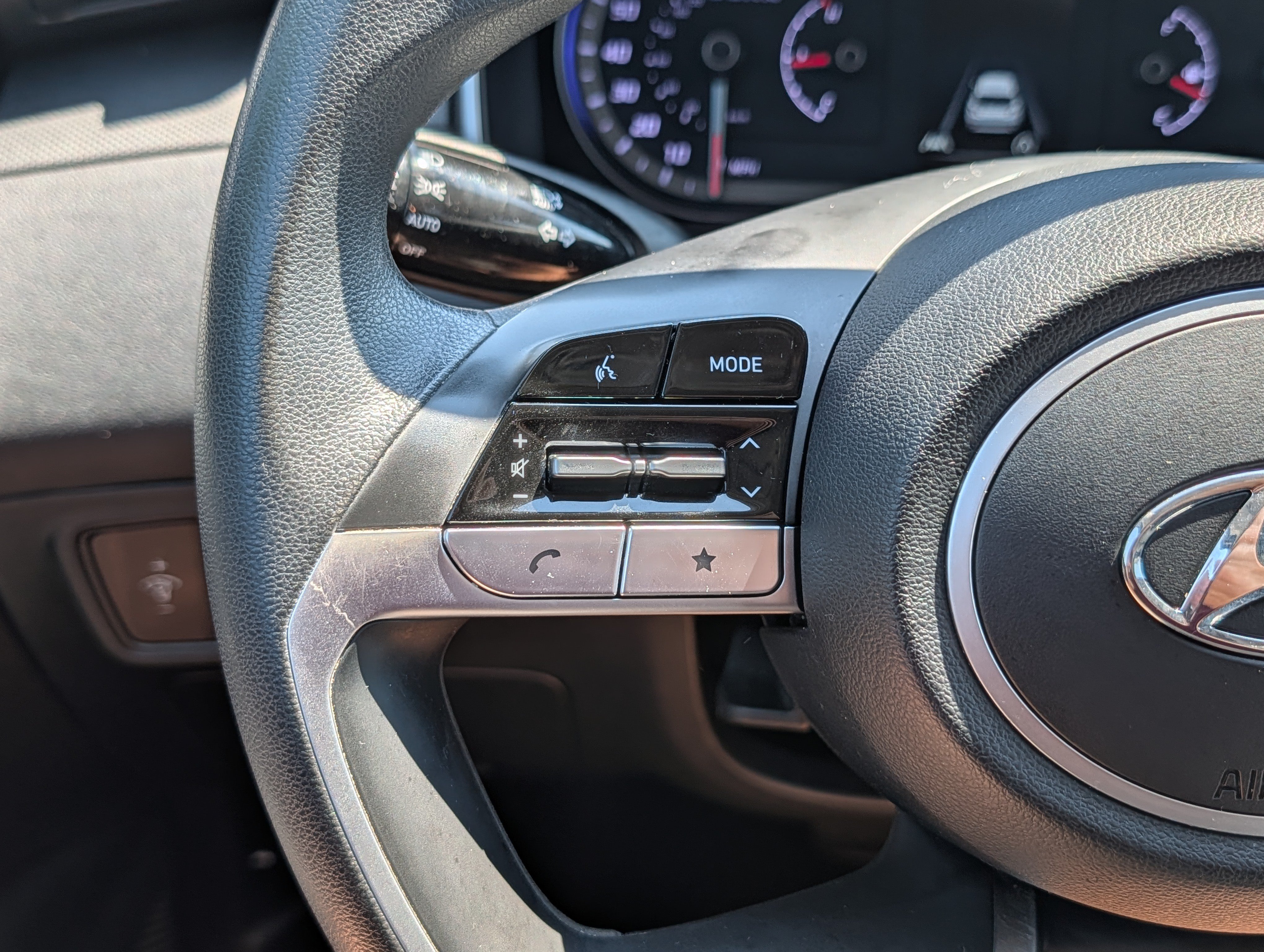 Certified 2023 Hyundai Tucson SEL AWD/4WD image 31