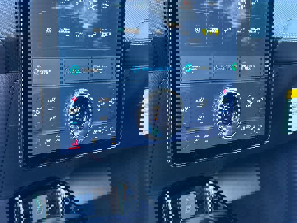 New 2024 Ford Mustang Mach-E Select w/ Comfort Package Lite image 30