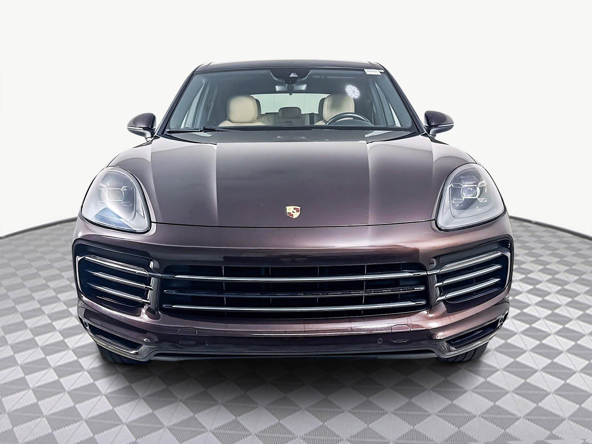 Used 2020 Porsche Cayenne image 2