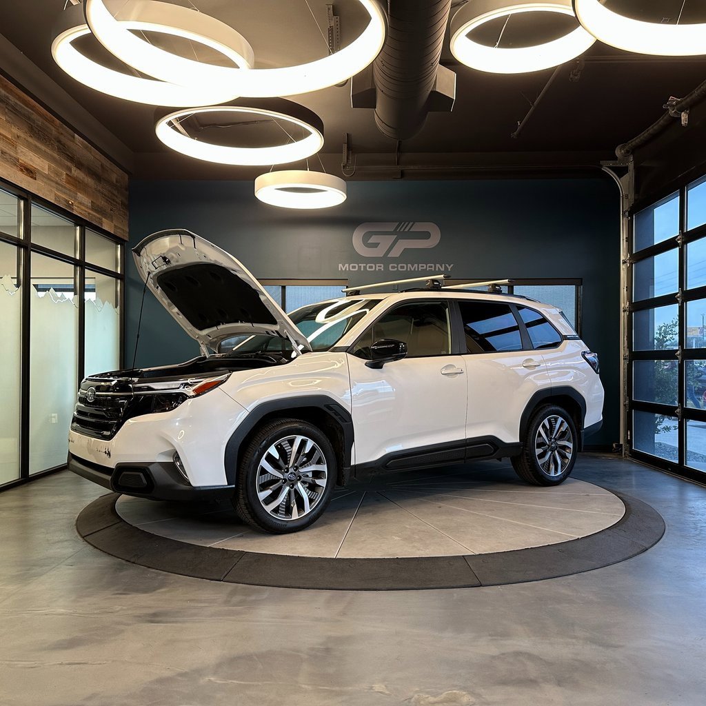 Used 2025 Subaru Forester Touring image 23