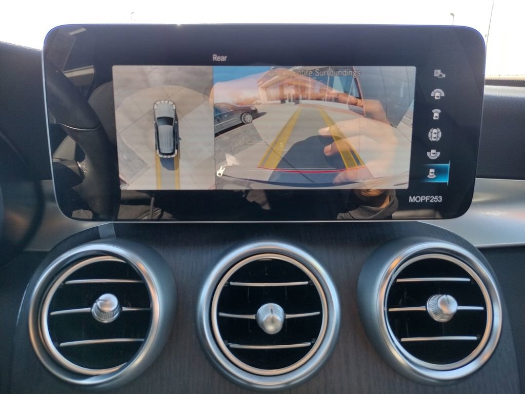 Used 2022 Mercedes-Benz GLC 300 GLC 300 image 4