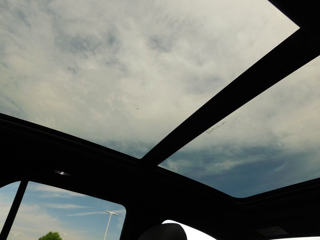 Used 2024 Honda Prologue Elite image 4