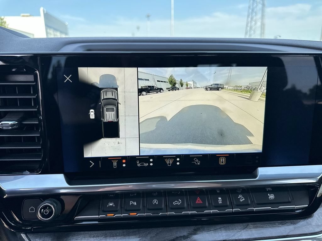 Certified 2024 Chevrolet Silverado 1500 LTZ AWD/4WD image 15