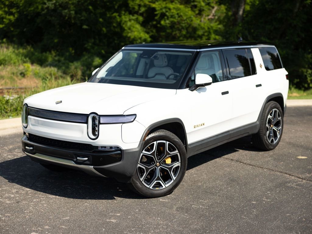 Used 2023 Rivian R1S Launch Edition AWD/4WD image 2