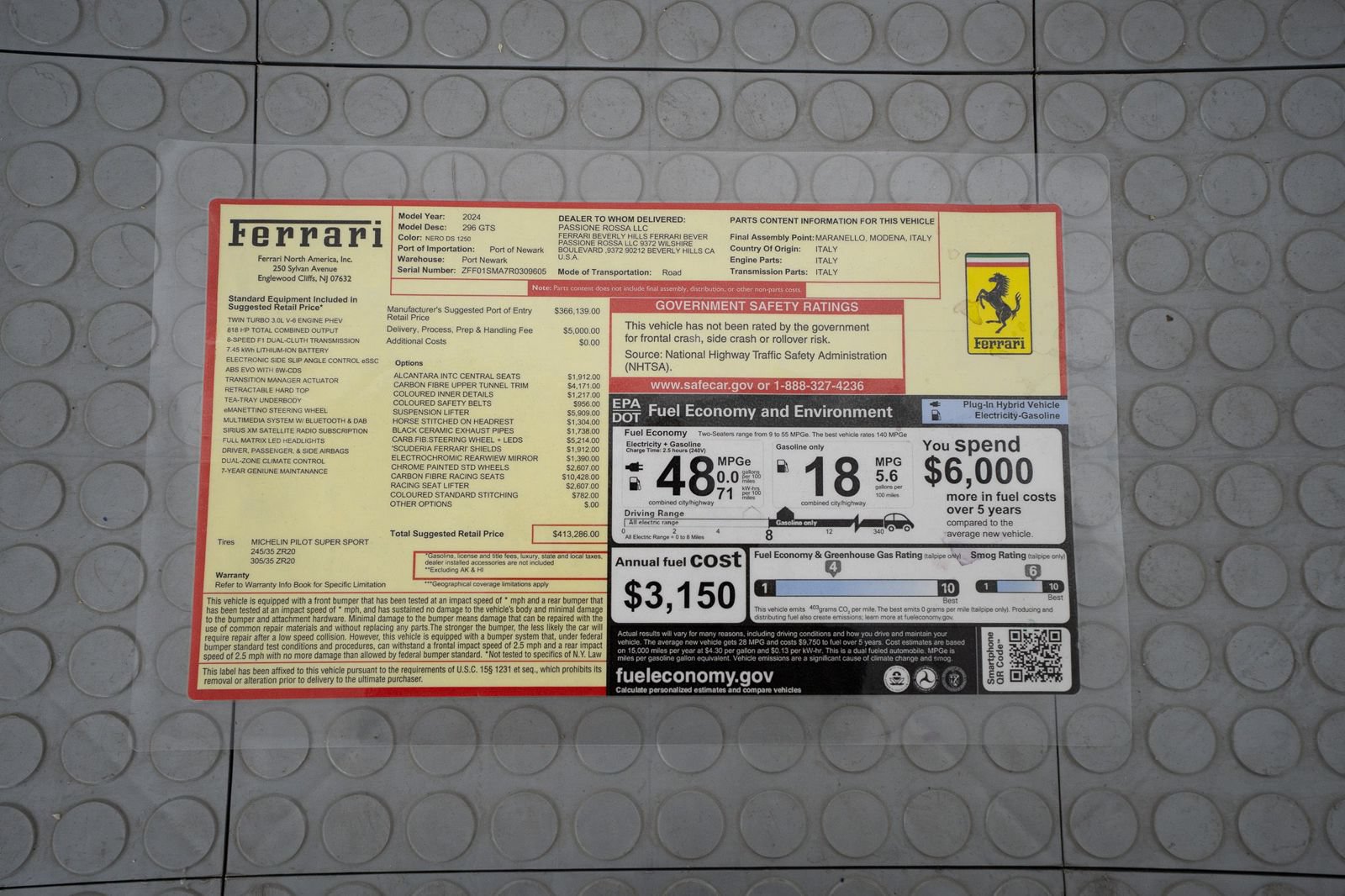 Certified 2024 Ferrari 296 GTS RWD image 25