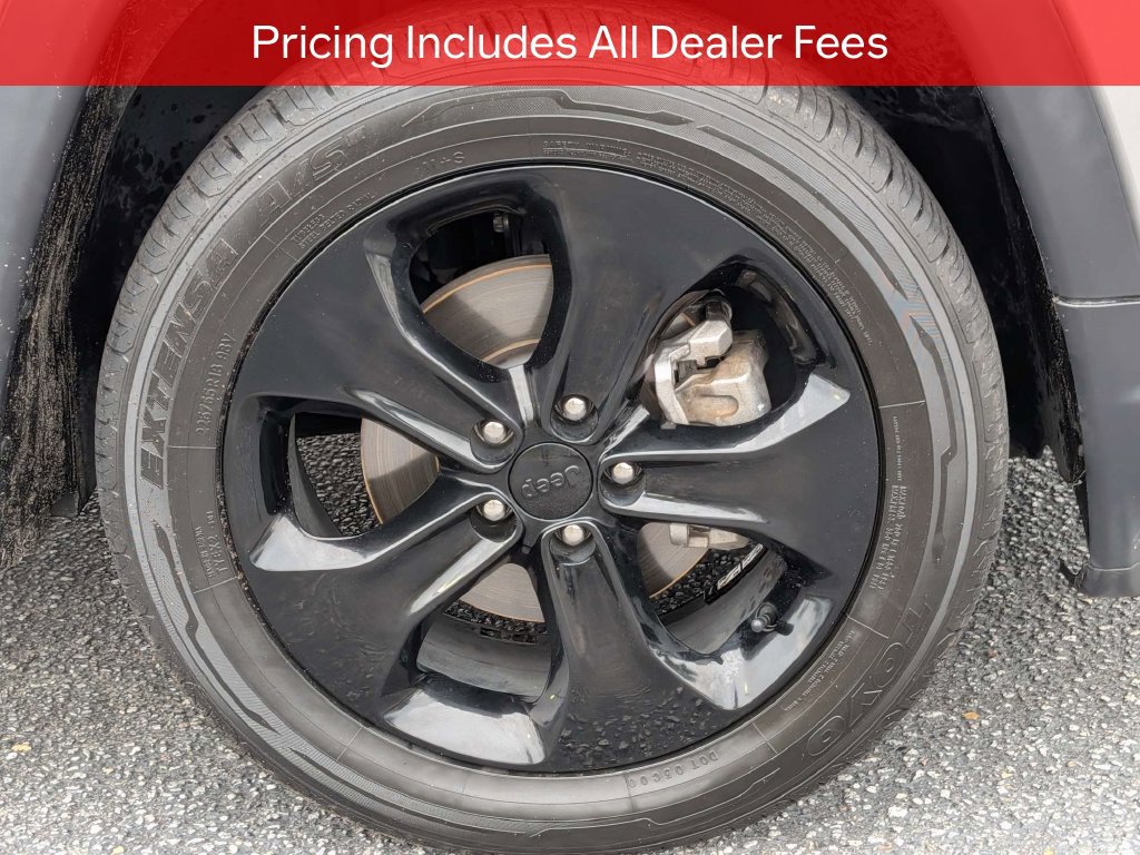 Used 2019 Jeep Compass Latitude FWD image 11