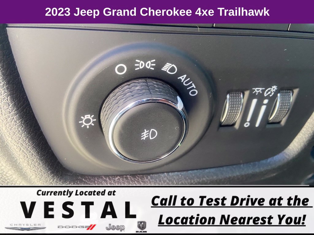 New 2023 Jeep Grand Cherokee Trailhawk AWD/4WD image 22