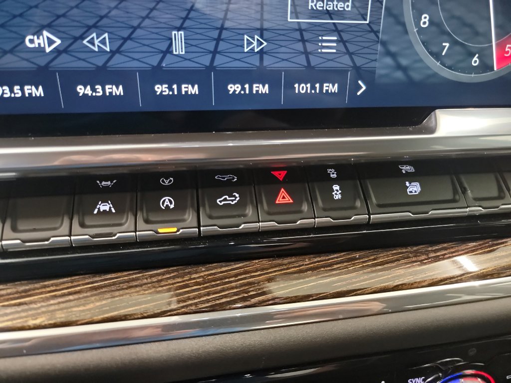 Used 2024 GMC Sierra 1500 SLE w/ Enhanced Capability Package image 24