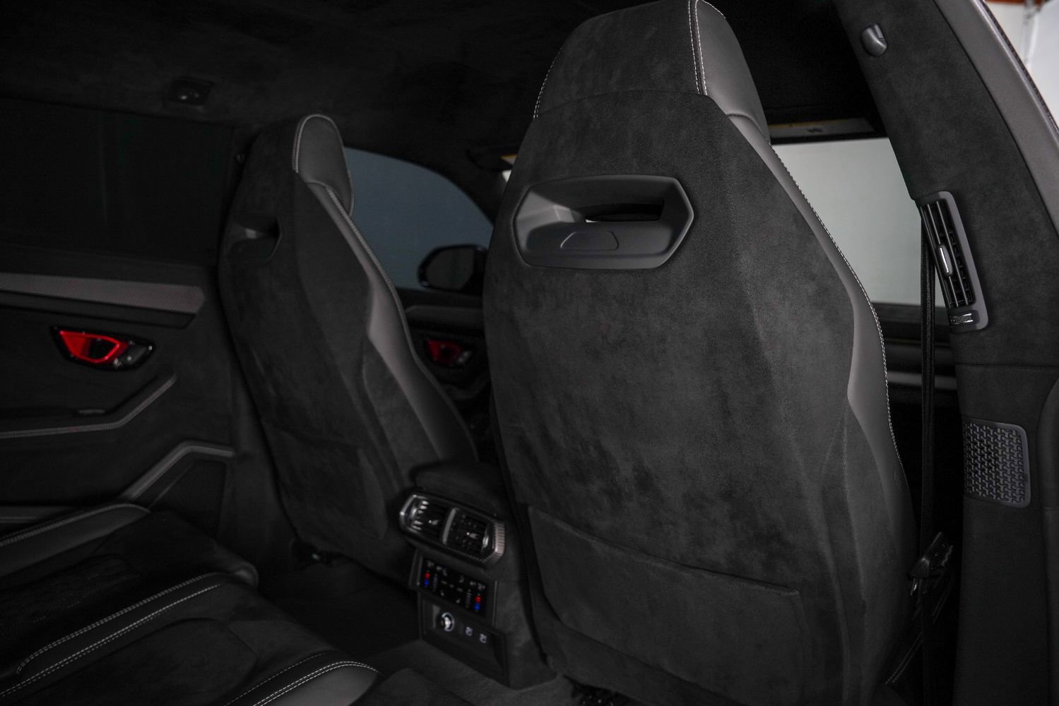 Used 2023 Lamborghini Urus Performante image 46