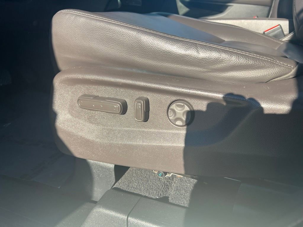 Used 2018 Honda Odyssey EX-L image 16