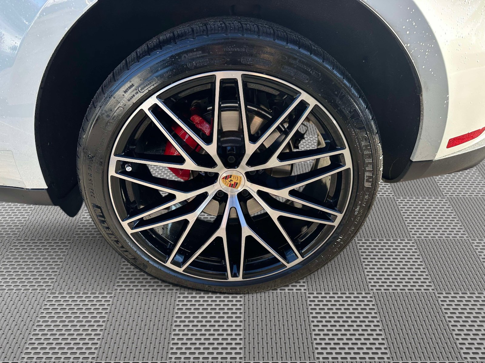 Used 2022 Porsche Macan S image 36