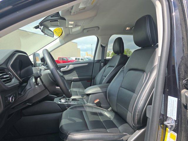 Used 2022 Ford Escape SEL image 13