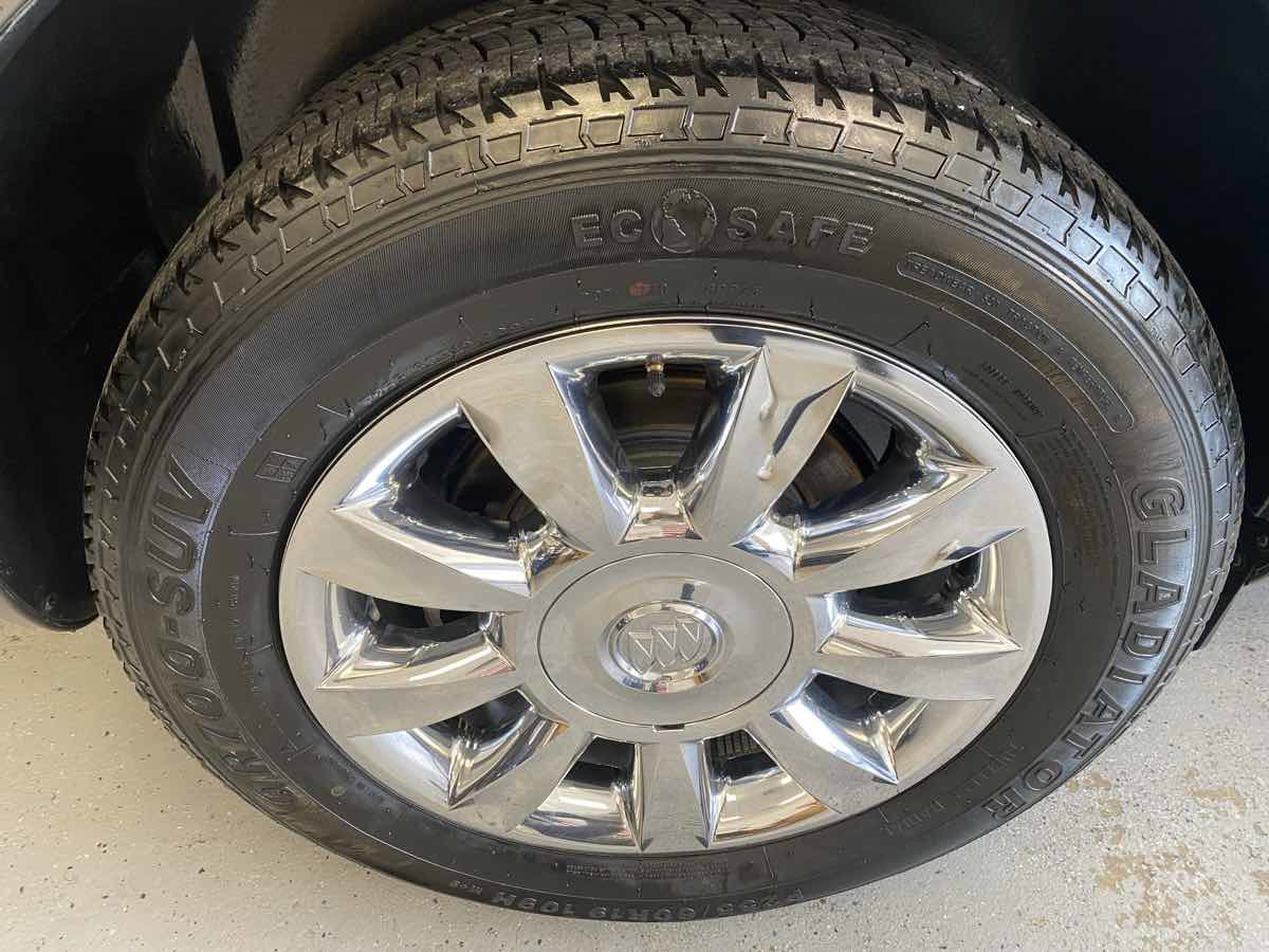 Used 2012 Buick Enclave Leather image 30