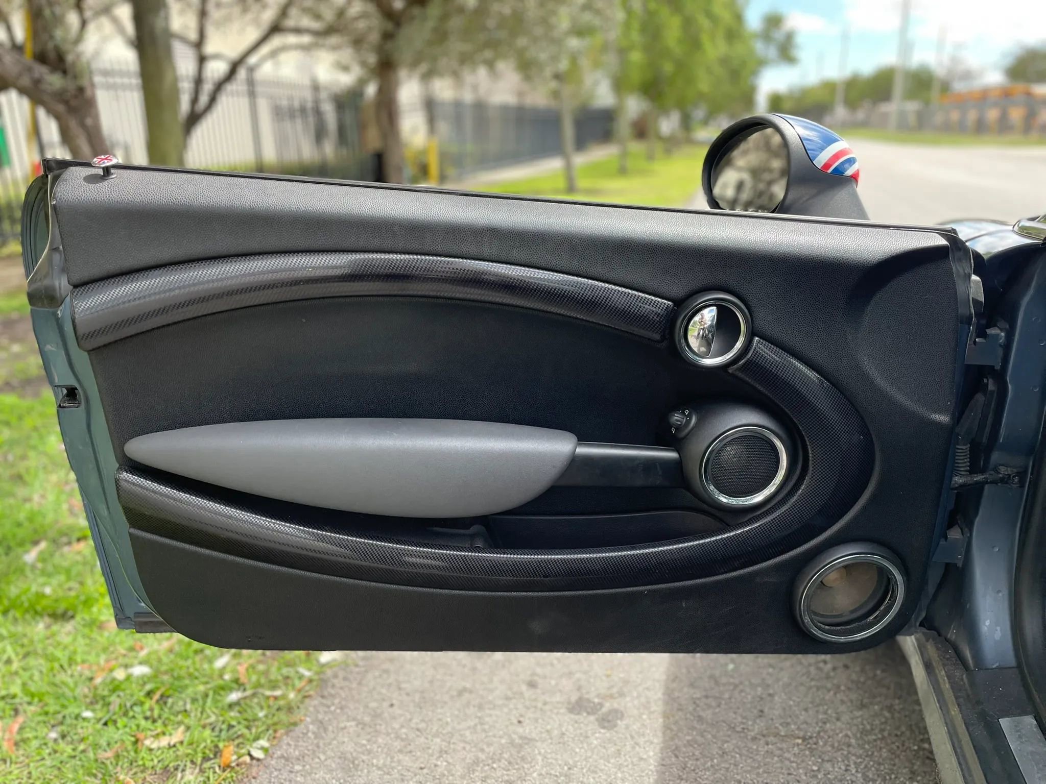 Used 2011 MINI Cooper Clubman S image 29