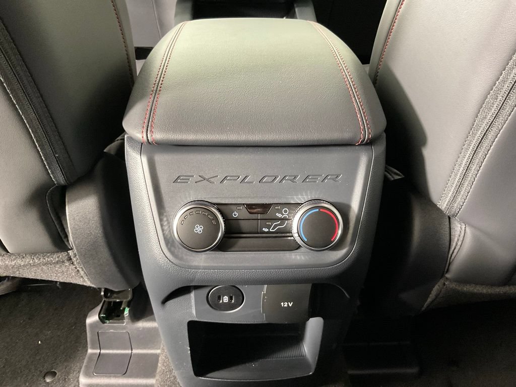 New 2026 Ford Explorer ST-Line RWD image 18