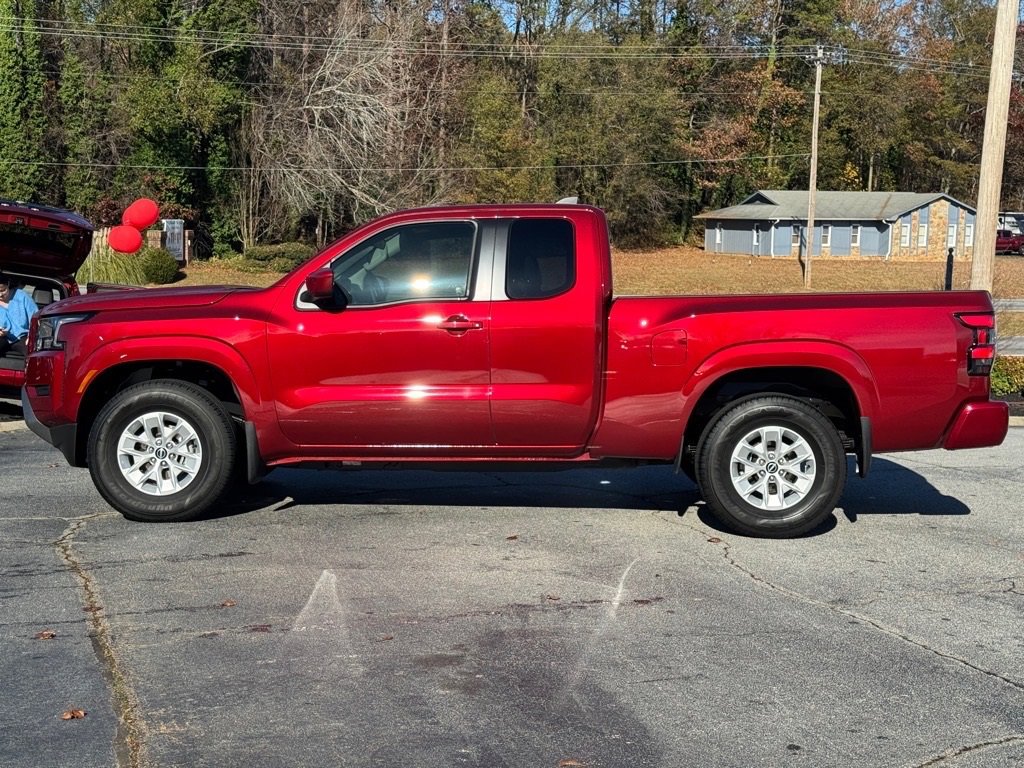 Certified 2024 Nissan Frontier SV image 6