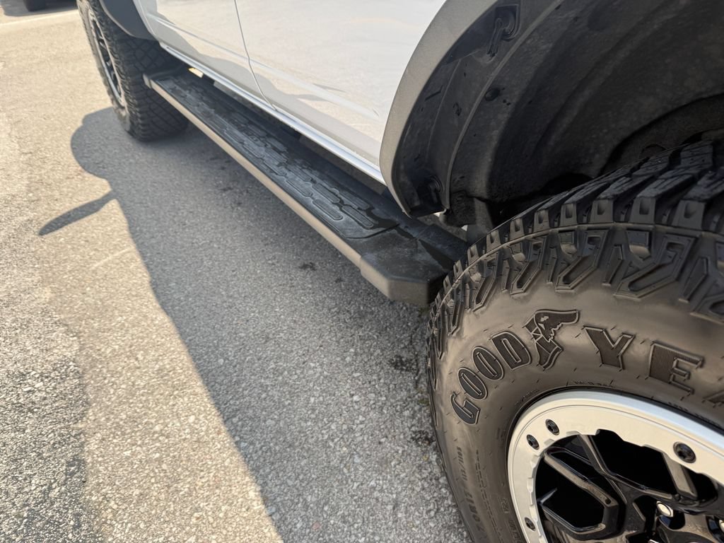 Used 2023 Ford Bronco Outer Banks w/ Sasquatch Package AWD/4WD image 15