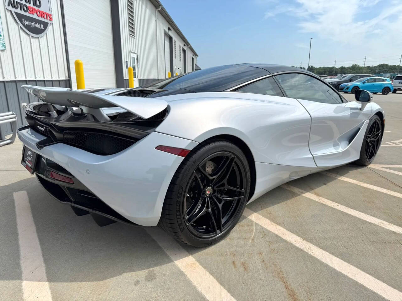 Used 2018 McLaren 720S RWD image 7