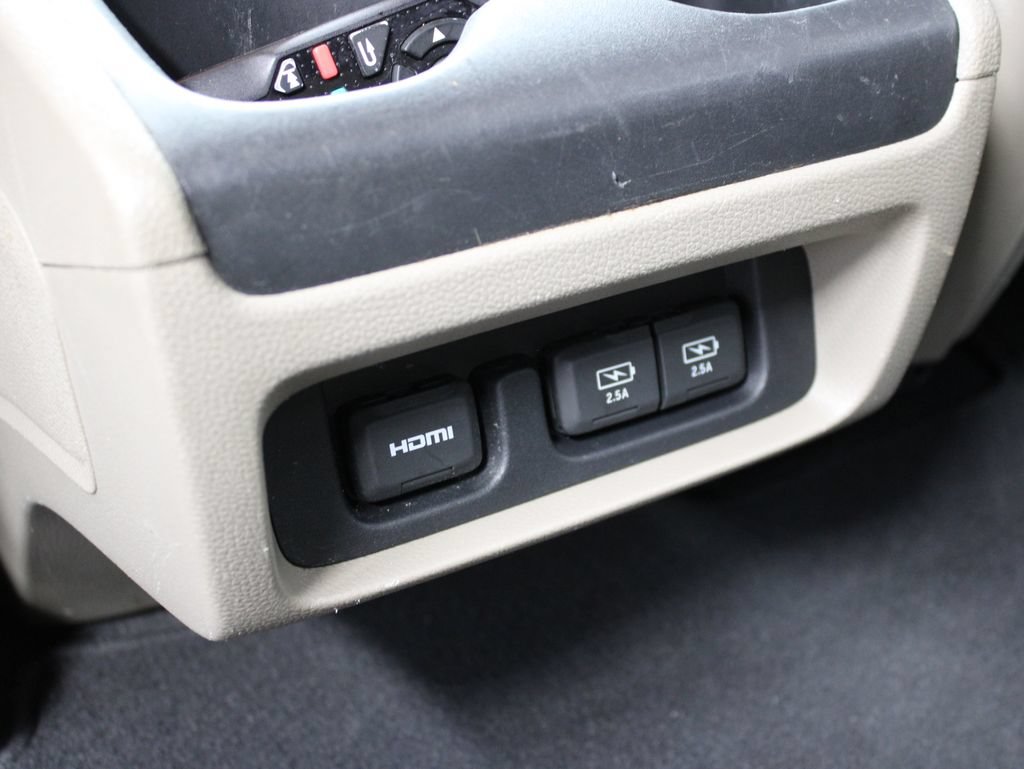 Used 2018 Honda Odyssey Touring image 17