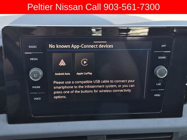 Used 2025 Volkswagen Jetta SE image 33