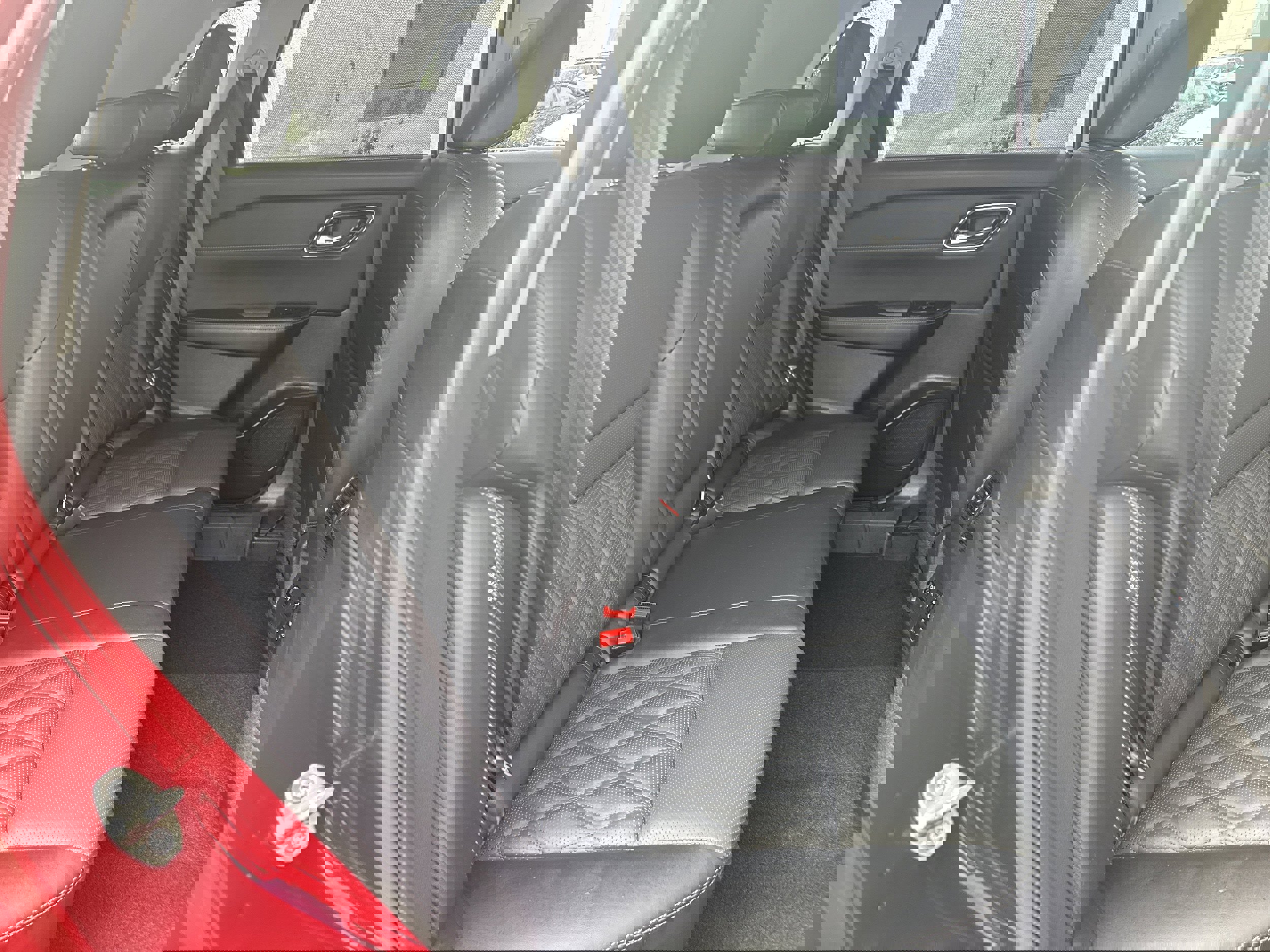 Used 2023 Nissan Rogue Platinum w/ Platinum Premium Package image 13