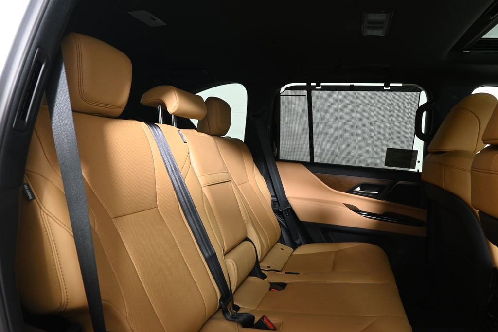 New 2026 Lexus LX 700h Luxury w/ Appearance Package AWD/4WD image 39