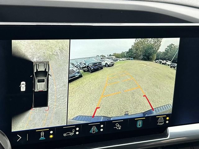 Used 2024 Chevrolet Silverado 2500 High Country w/ High Country Premium Package image 40