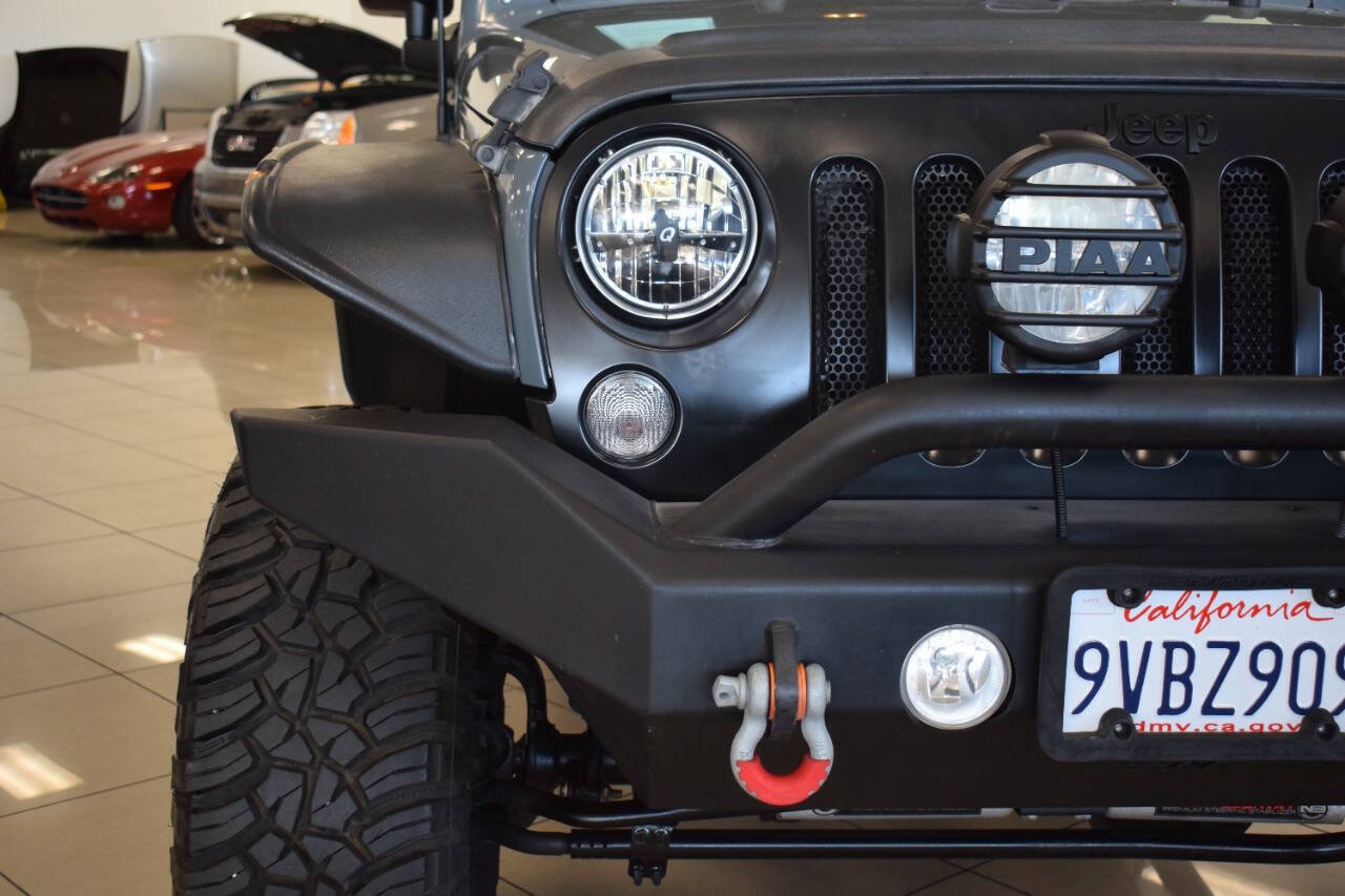 Used 2014 Jeep Wrangler Unlimited Sport w/ Quick Order Package 24S AWD/4WD image 16
