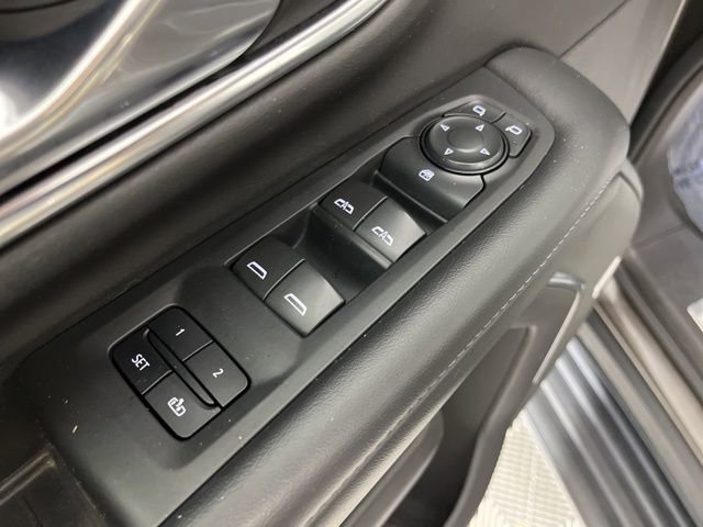 Used 2021 Chevrolet Tahoe LT image 34