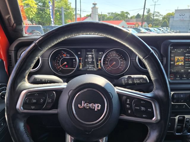 Used 2019 Jeep Wrangler Unlimited Sahara w/ Dual Top Group AWD/4WD image 11