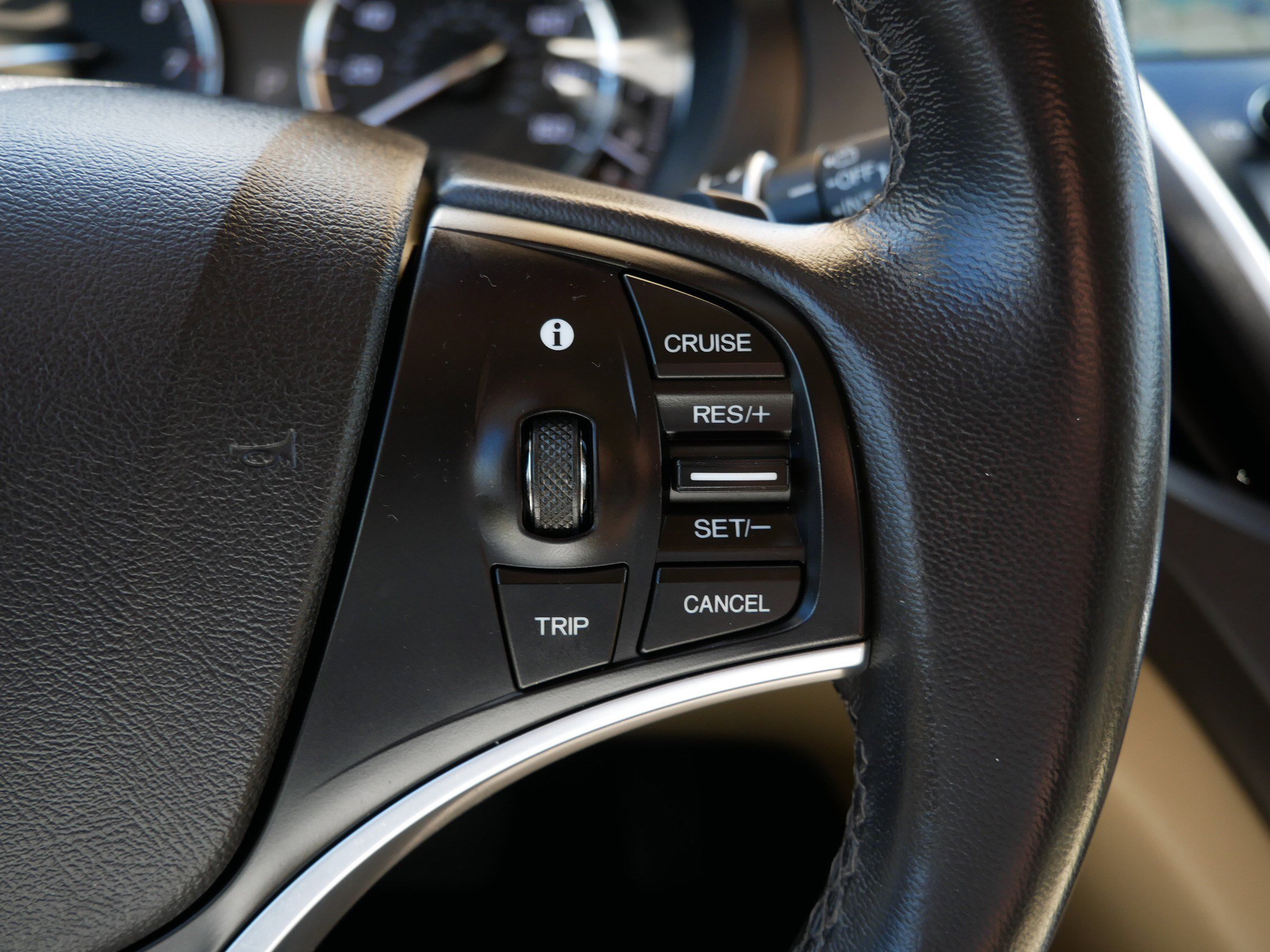 Used 2015 Acura MDX SH-AWD w/ Technology Package image 30