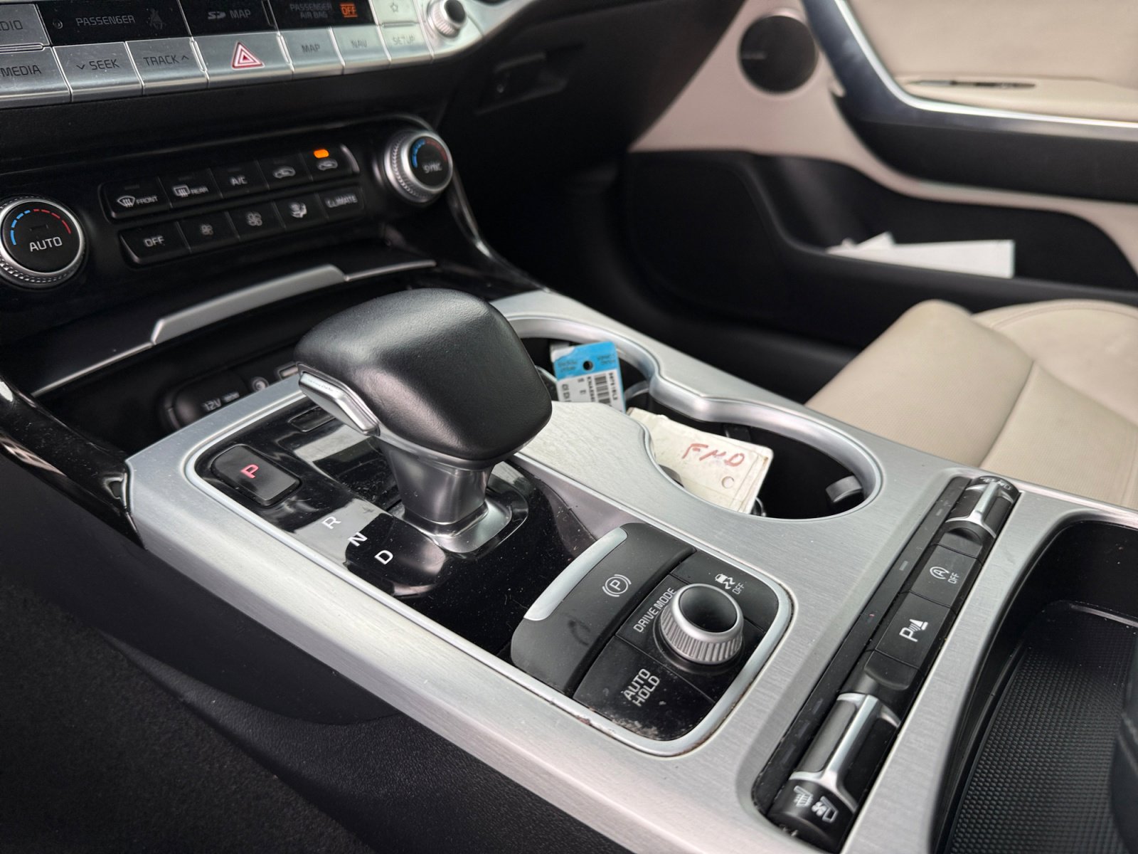 Used 2018 Kia Stinger GT2 image 14