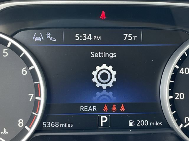 Used 2024 Nissan Murano SV w/ SV Midnight Edition Package FWD image 15