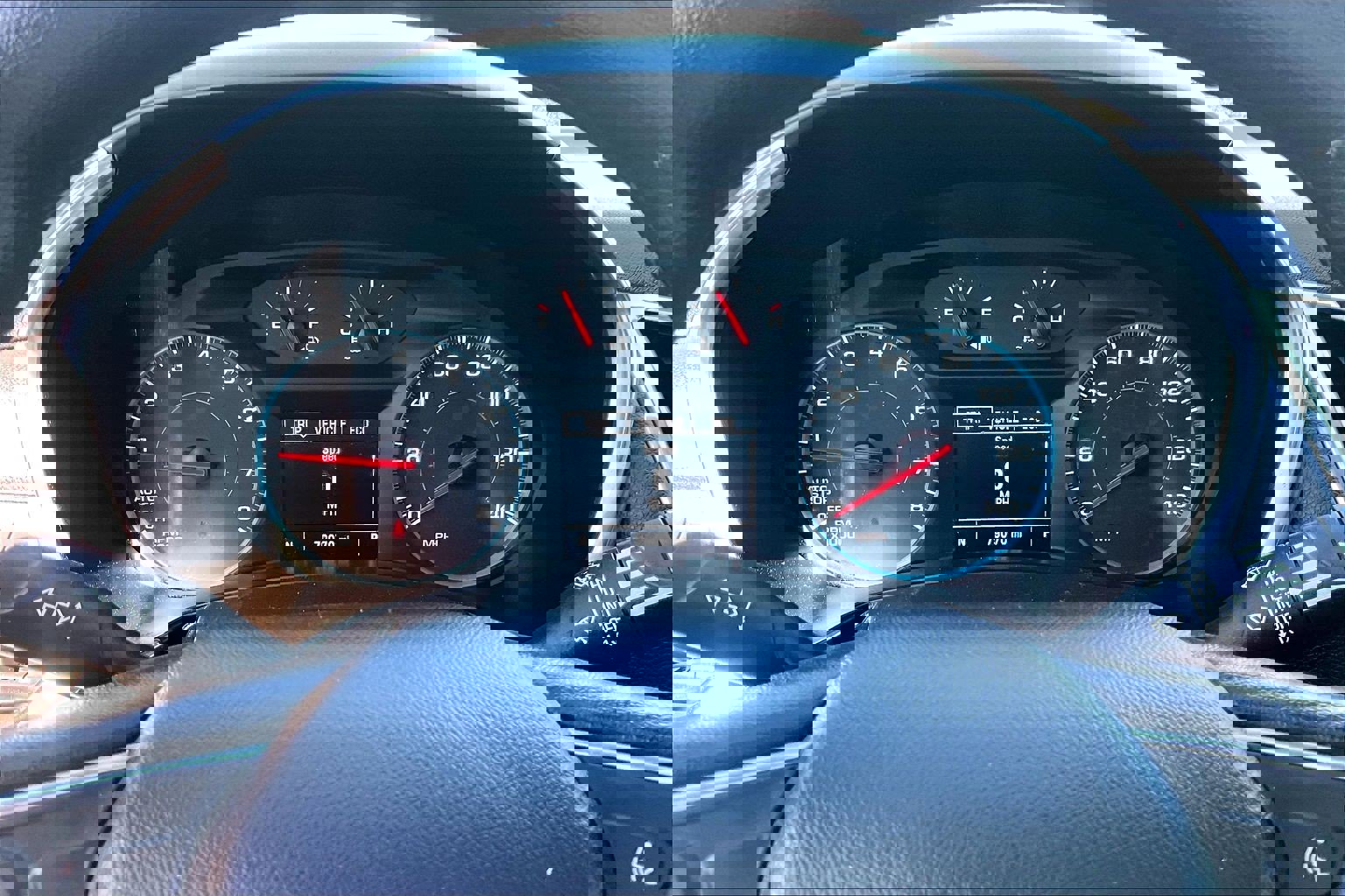 Used 2018 Chevrolet Equinox LT image 18