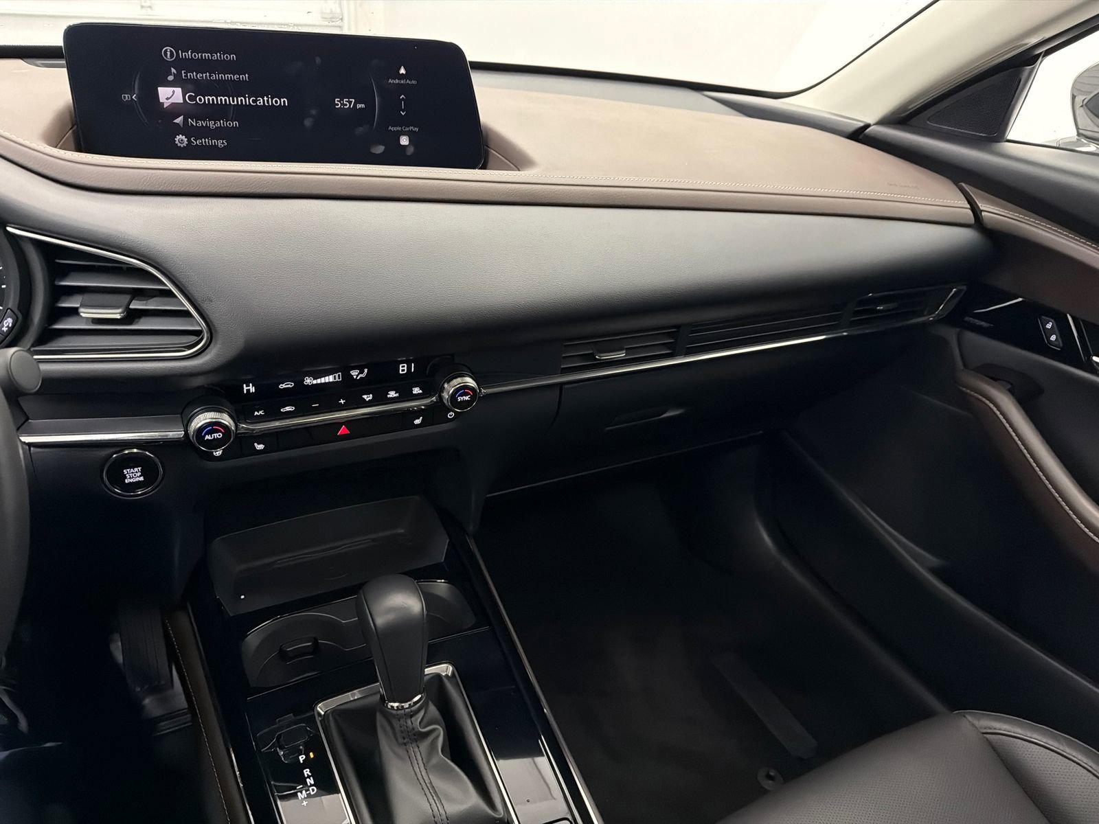 Certified 2025 MAZDA CX-30 2.5 Turbo w/ Premium Package image 24