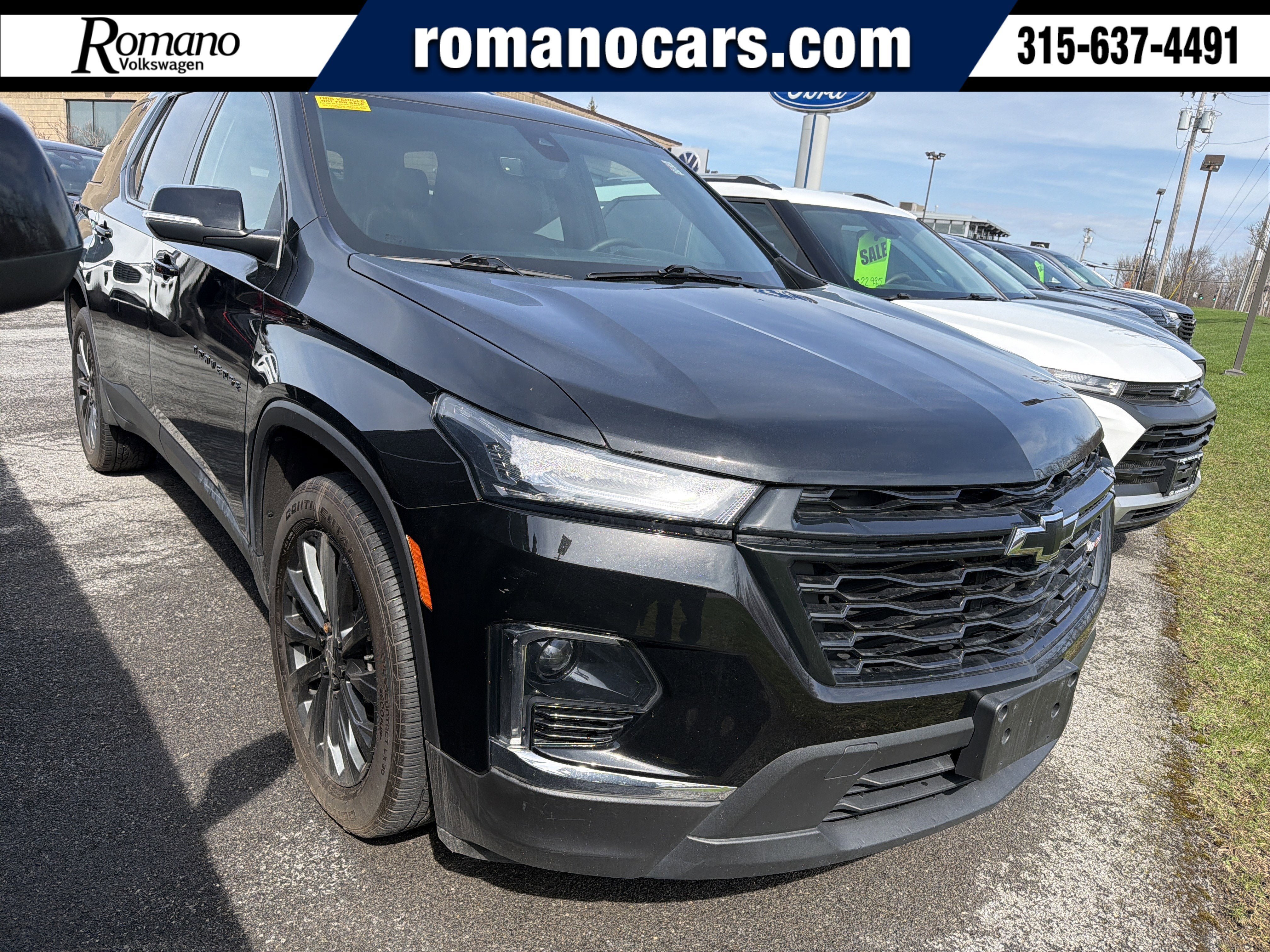 Used 2023 Chevrolet Traverse RS w/ LPO, Floor Liner Package image 1