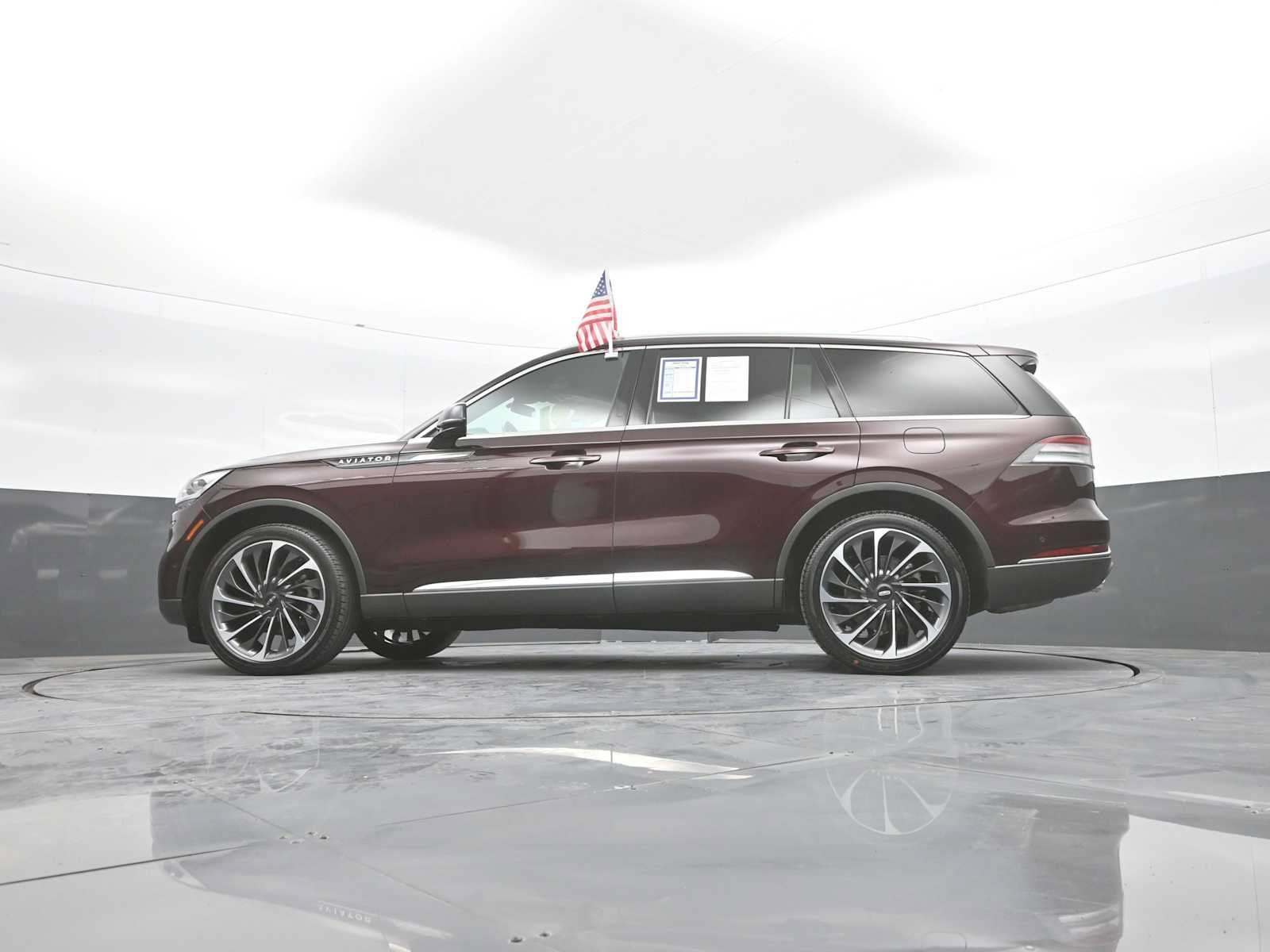 Used 2020 Lincoln Aviator Reserve w/ Equipment Group 202A AWD/4WD image 46