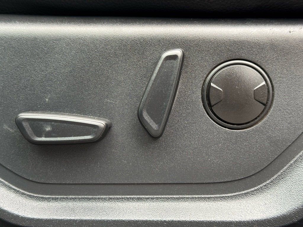 Used 2022 Ford F250 Lariat image 19